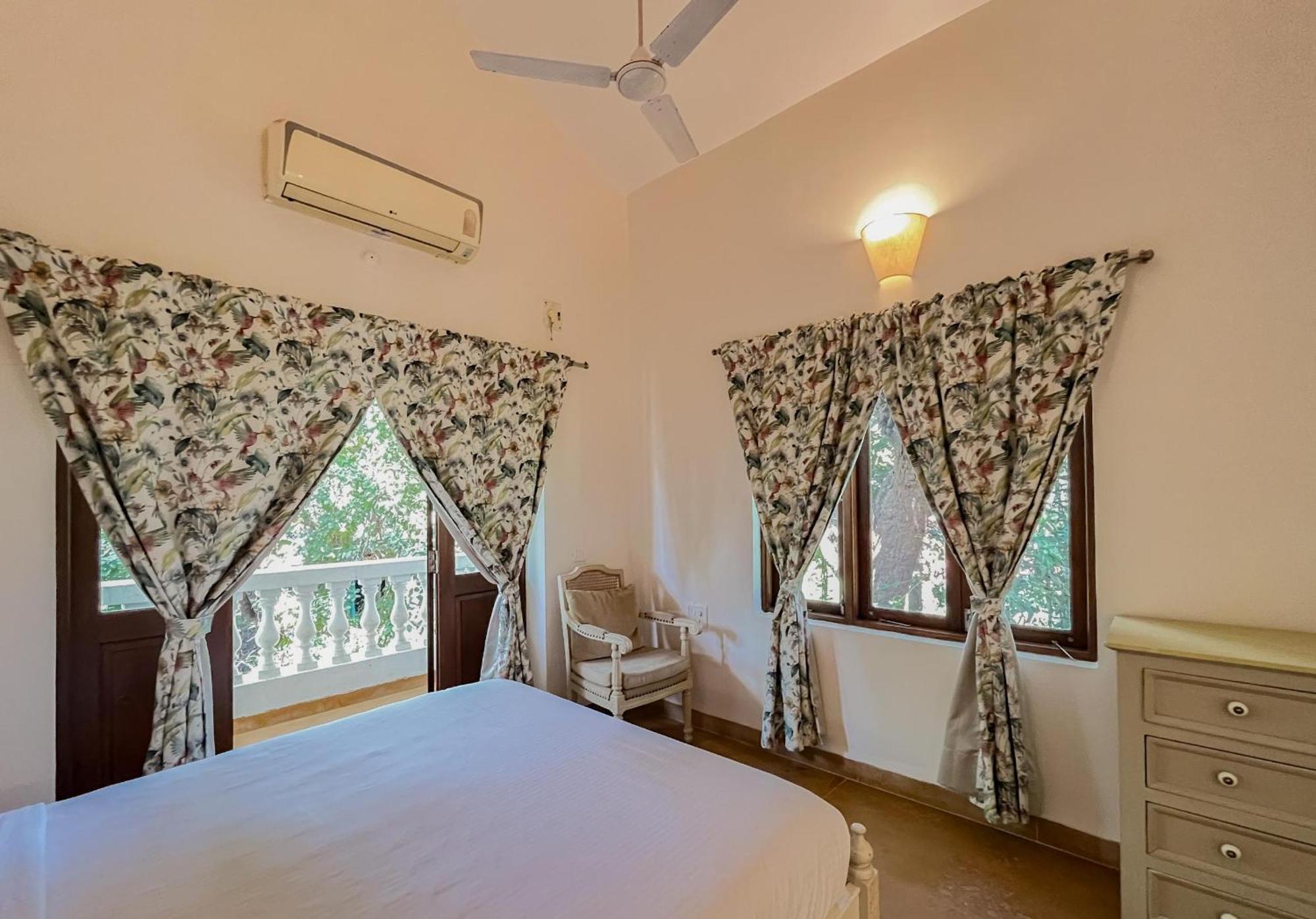Rainforest - Casa Azure 5 Min Walk To The Beach Calangute Rom bilde